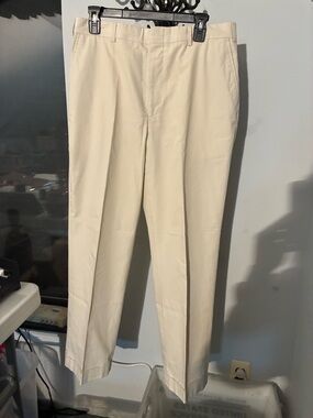 Orvis Cream Men's Chinos